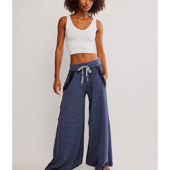 🆕 FREE PEOPLE Wait A Minute Wide Leg Lounge Pant / Navy Heather Combo - Picture 2 of 6